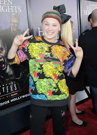 Sfm fnaf this is halloween the nightmare before christmas fnaf song animation 2018 remake. Jojo Siwa Halloween Horror Nights Opening In Los Angeles Gotceleb