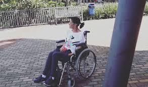 Stephen hawking, dünyanın en önemli teorik fizikçilerinden biri. Ela Esclerose Lateral Minha Mae Lutando Pela Vida Vaquinhas Online