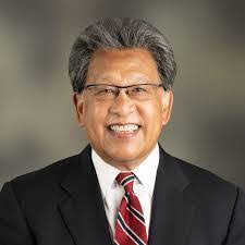 Jerry Edinger's Instagram, Twitter & Facebook