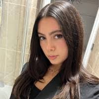 Alicia Nader's Instagram, Twitter & Facebook