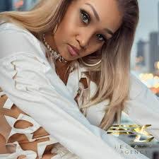 Velma Rhodes's Instagram, Twitter & Facebook