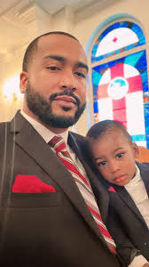 Earl Thomas Ware Jr (@RealtorItAll)