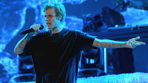 Listen, We Need To Talk About The Unsung Hero At Justin Bieber'S Mumbai  Concert
