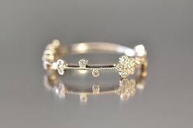 There are a lot of nuances and choices, so follow along to see what kind of simple is the classic look for you. 36 Gorgeous Unique Wedding Bands That Ll Steal The Show