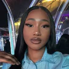 Baby-sitter expérimentée à Paris