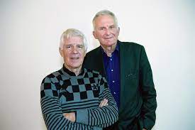With wim de bie, kees van kooten. Een Terechte Prijs Van Kooten En De Bie Zijn Het Beste Tv Duo Everrrr Indebuurt Den Haag