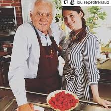Michel Rostang Et Louise Petitrenaud Dans La Cuisine La Cornue Du Chef Cuisine