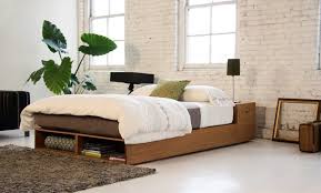 Discover all of it here. Buden Bamboo Bed Minimalistisch Schlafzimmer Los Angeles Von Viesso Houzz