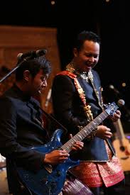 Now gone are all my questions about why. 30 Lagu Pernikahan Romantis Indonesia Barat Terbaik