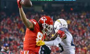 Fri 7 may 2021 01.17 edt. Ex Chiefs Wr Kelvin Benjamin Signing With New York Giants To Play Te