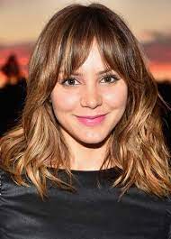 Captivating Haircuts For Women Over 40 Thick Hair Styles Medium Hair Styles Hot Hair Styles