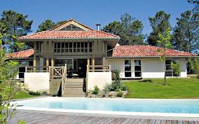 Magnifique Maison Avec Piscine A Moliets Ca Fait Rever Et Peut Devenir Realite Si Vous Optez Pour Une Location De Vacances D Piscine Chauffee Piscine Maison
