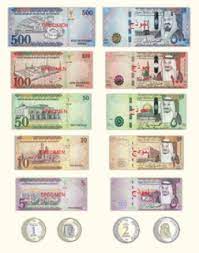 Namun, negara ini memiliki banyak mata uang lain yang digunakan dalam perdagangan domestik dan asing dengan beberapa yang dicetak di. Saudi Riyal Wikipedia