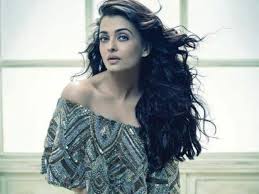 Going by ponniyin selvan, aniruddha and sundara are approximately of same age. Aishwarya Rai Bachchan To Play Dual Characters In Ponniyin Selvan Tamil Movie News Times Of India