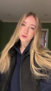 Marissa Cobb's Instagram, Twitter & Facebook