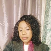 Paulette Knight's Instagram, Twitter & Facebook