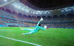 La finale di questo euro 2020 si è decisa tutta ai rigori. Eliminazione Mal Digerita I Tifosi Francesi Lanciano Una Petizione Per Rigiocare Francia Svizzera L Arena Del Calcio