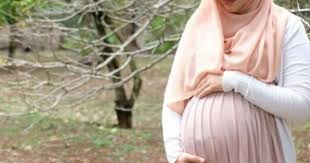 Suami dilarang memukul atau menyakiti isterinya yang mengandung. Isteri Tengah Mengandung Selain Puasa Sunat Suami Elok Amalkanlah Surah Al Fatihah Luqman Yasin Yusuf An Nahl Kashoorga