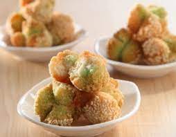 ישנם מאות מתכונים onde onde כי הוא קל להתאמן בבית 2. Resep Dan Cara Membuat Kue Onde Onde Ketawa Pandan Yang Empuk Harum Dan Menggugah Selera Selerasa Com