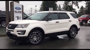 The all new explorer is here and there are some big changes. 2017 Ford Explorer Sport Power Folding 3rd Row Seats Review Island Ford Youtube