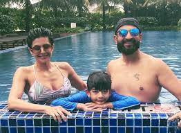 Like amy jackson, mandira bedi is an avid globe trotter as well. Mandira Bedi To Participate In Running Marathon With Son Vir Celebrities News India Tv