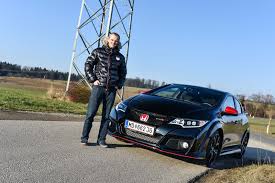It has been 6 years since we've been able to buy a new honda civic type r in the uk, and i'm now pleased to say that it is back, and it is 10 times better than before. Honda Civic Type R Gt Black Edition Ist Er Zu Hart Bist Du Zu Schwach Autofilou