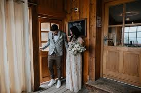 Hinzu kommen zahlreiche neue bräuche, die diese kommen auch zur hochzeit. Hochzeit Zu Zweit In Den Bergen So Wird Euer Tag Unvergesslich