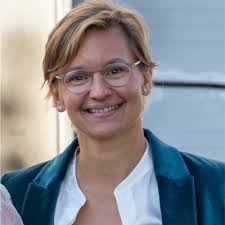 ✨ Braucht heute wirklich noch jemand eine Kommunikationsberaterin? Viele  haben mich gefragt: „Kannst du damit wirklich Geld verdienen?“