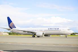 This is a good seat. United Airlines Announces Lie Flat Seats For New 737 Max 10 Points Miles Martinis