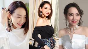 บ้านสุขาวดี เป็นคฤหาสน์ริมทะเลพัทยาของ ดร.ปัญญา โชติเทวัญ เจ้าของสหฟาร์ม ผู้ส่งออกผลผลิตทางการเกษตรรายใหญ่ของไทย แนวคิด. à¸ªà¸«à¸Ÿà¸²à¸£ à¸¡ à¸£à¸§à¸¡à¸‚ à¸²à¸§à¹€à¸ à¸¢à¸§à¸ à¸š à¸ªà¸«à¸Ÿà¸²à¸£ à¸¡ à¹€à¸£ à¸­à¸‡à¸£à¸²à¸§à¸‚à¸­à¸‡à¸ªà¸«à¸Ÿà¸²à¸£ à¸¡