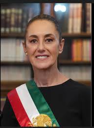 Firmes y dignos con usted gracias