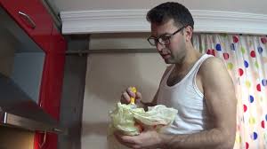 Ahşap üzerine dekupaj ve yağlı boya eskitme nasıl yapılır merak edenler için anlatımlı yapım aşamaları 10marifet.org'da. Yagli Boya Nasil Yapilir Osman Cakir Youtube