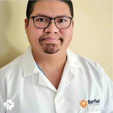 Christopher Inniss's Instagram, Twitter & Facebook