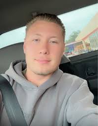 Freedom gym off north loop review?