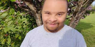 Clarksville student graduates while he battles heart condition