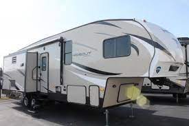 Top rated bunkhouse 5th wheels 1. Top 5 Best Short Fifth Wheels Under 31 Feet Rvingplanet Blog
