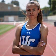 She has 463k followers on instagram, where she generally updates about her recent life experiences. Sydney Mclaughlin Biography Age Height Boyfriend Husband Net Worth