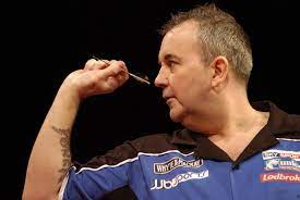 Phil Taylor Vermogen Des Besten Darts Spielers Aller Zeiten 2021 Sportler Fussball Star Wars