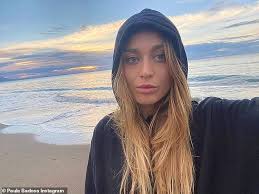 She won the 2015 french open girls' singles title by defeating anna kalinskaya in the final. Freedomroo Tennis Star Paula Badosa Complains She Feels Abandoned After Testing Positive To Covid Australiannewsreview