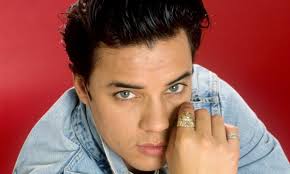 His popularity in the modelling industry grew in 1985 when he kamen was first brought to the public's attention in 1984 when ray petri featured him on the front cover of the face. Xxxtecand4xc7m