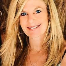 Caryn Levy's Instagram, Twitter & Facebook