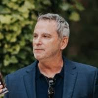 Joe Tautges's Instagram, Twitter & Facebook