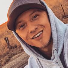 Hello all! I am a hand stamper from Northern British Columbia, and I made  this keychain yesterday — what do you think? Does it make sense?