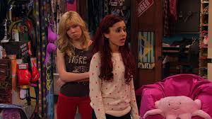 The web show icarly, takes place in carly and spencer's house in seattle, washington. Shows Like Icarly 5 Best Tv Series Similar To Icarly