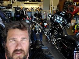 Experienced rider offering to ride with new riders