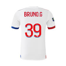 Bruno guimaraes fifa 21 87 rated future stars in game stats, player review and comments on this item is future stars bruno guimaraes, a cdm from brazil, playing for olympique lyonnais in. Herren Fussball Bruno Guimaraes 39 Heimtrikot Weiss Trikot 2020 21 Hemd