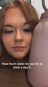 Do you have a water goal to drink daily?! Let me know! #water #watergoal  #watergoals #drinking #stayhydrated #ihavetopee #goals #struggling  #strugglebus #spanks #spanx
