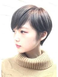 phase 三畑賢人 コンパクトで小顔なグレージュショート 24時間いつでもweb予約ok ヘアスタイル10万点以上掲載 お気に入りの髪型 人気のヘアスタイルを探すならkirei style キレイスタイル で ショートのヘアスタイル ショートヘア 女の子 ヘアスタイル
