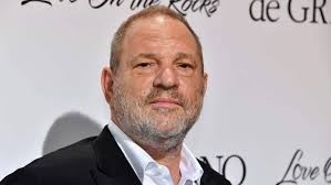 https://encrypted-tbn0.gstatic.com/images?q=tbn:ANd9GcQCkZPsb21canFcCP8RMwKPr_57T07dNjg2kcbWRATZc7KPf9qTCg
