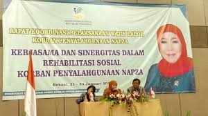 Gaji pendamping konselor bnn ~ cerita para konselor mengurusi pecandu narkoba mereka seperti anak anak. Pekerja Lembaga Rehabilitasi Napza Kemensos Di Bandung 4 Bulan Tidak Digaji Swamedium